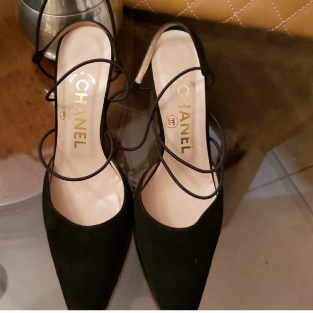 Chanel shoes reposh.
